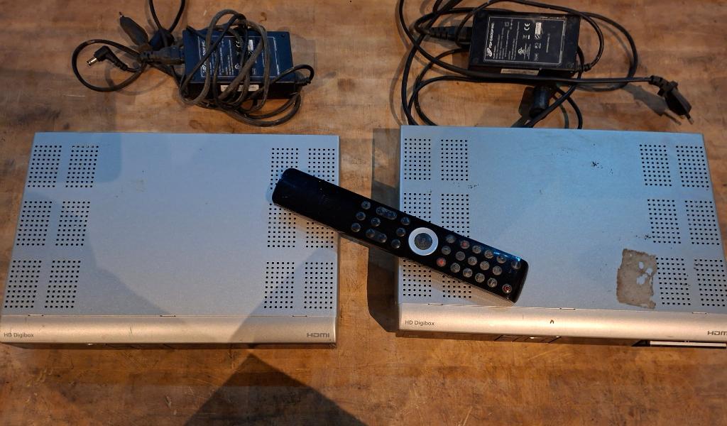 digibox telenet, Ophalen of Verzenden, Gebruikt, Decoder