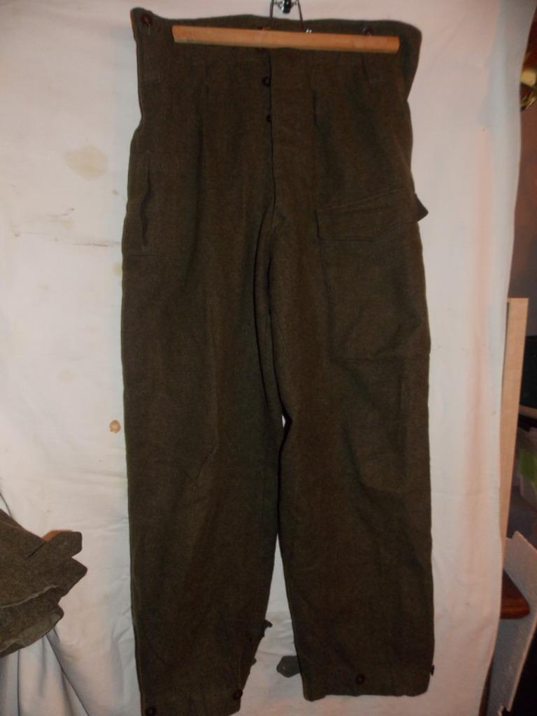 Pantalons Battle dress canadiens 1950 (B), Collections, Enlèvement ou Envoi, Armée de terre, Vêtements ou Chaussures