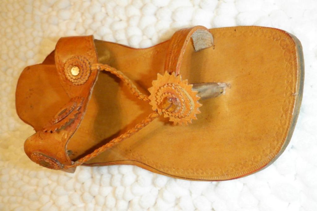 Handgemaakte Lederen sandalen uit India licht bruin, Kleding | Dames, Bruin, Nieuw, Sandalen of Muiltjes, Ophalen of Verzenden
