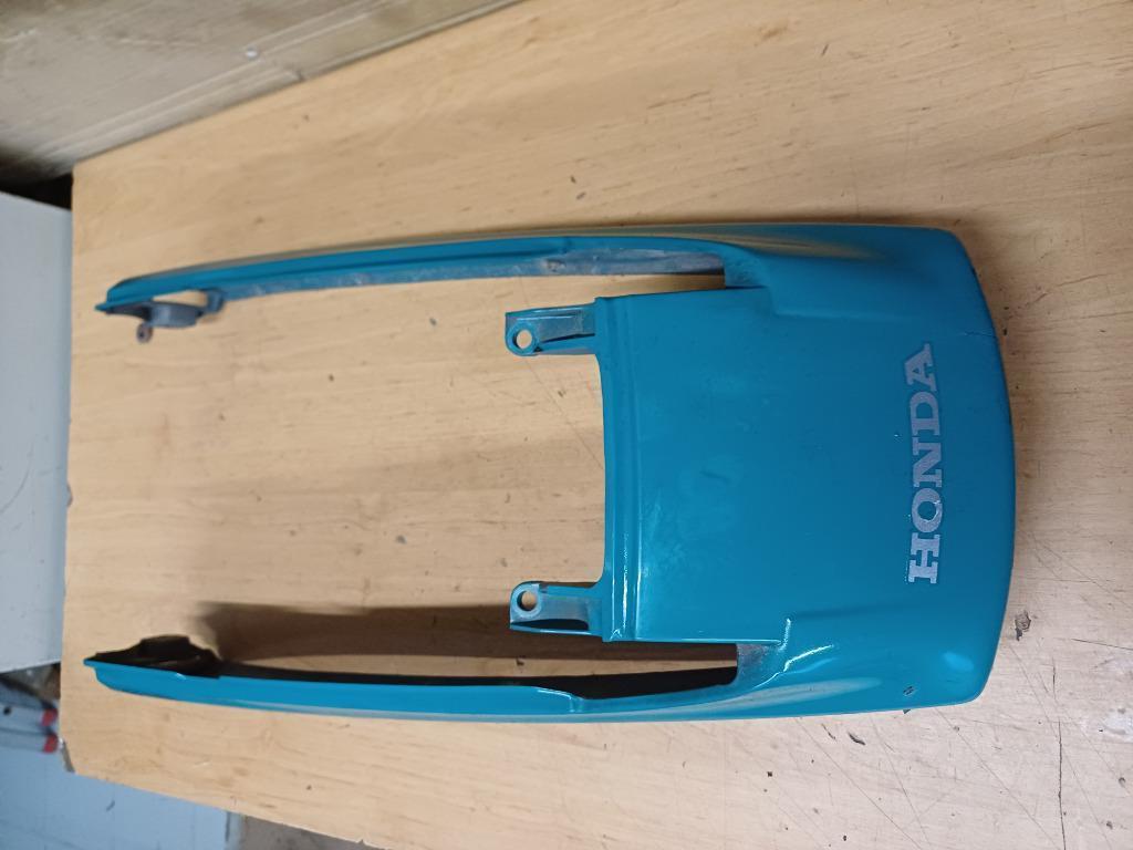 honda ntv 650 achterkuipdeel, Enlèvement ou Envoi, Utilisé