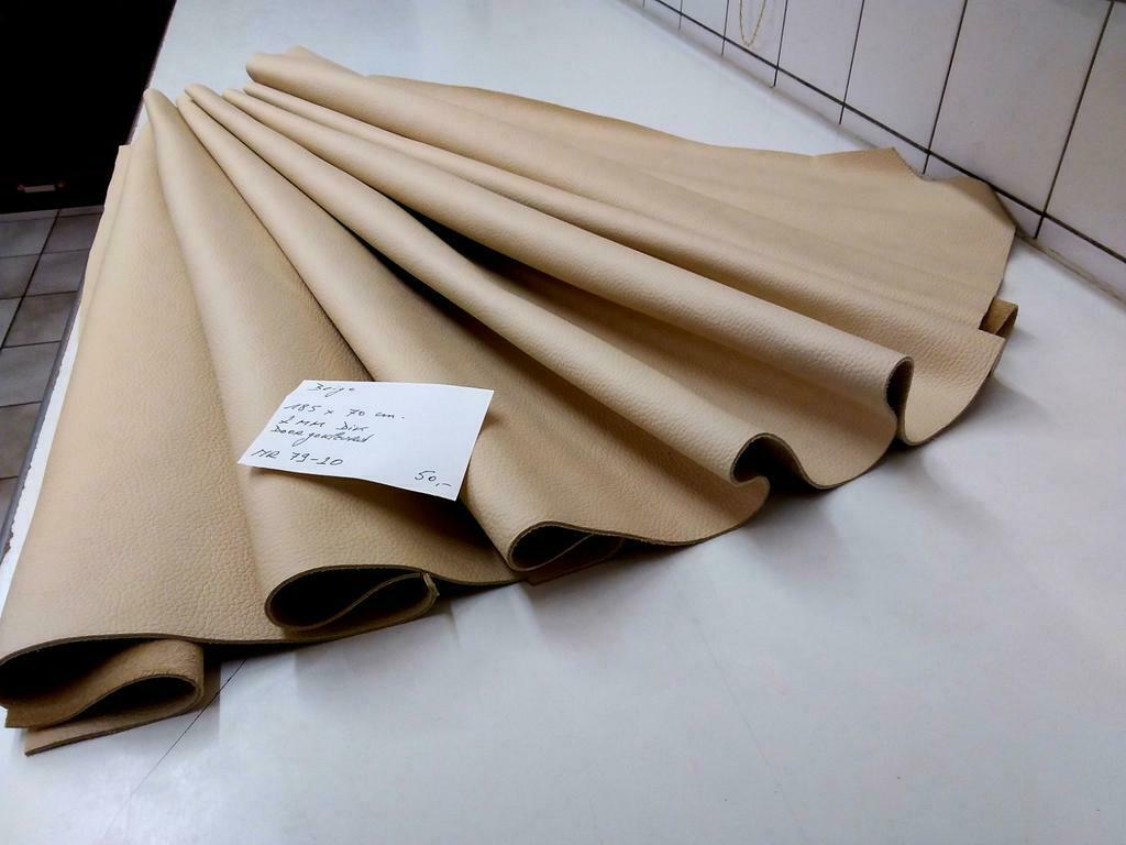 Beige leder, tassenleder, rundsleder, hobbyleder, 185x70cm, Hobby & Loisirs créatifs, Tissus & Chiffons, Enlèvement ou Envoi, Neuf