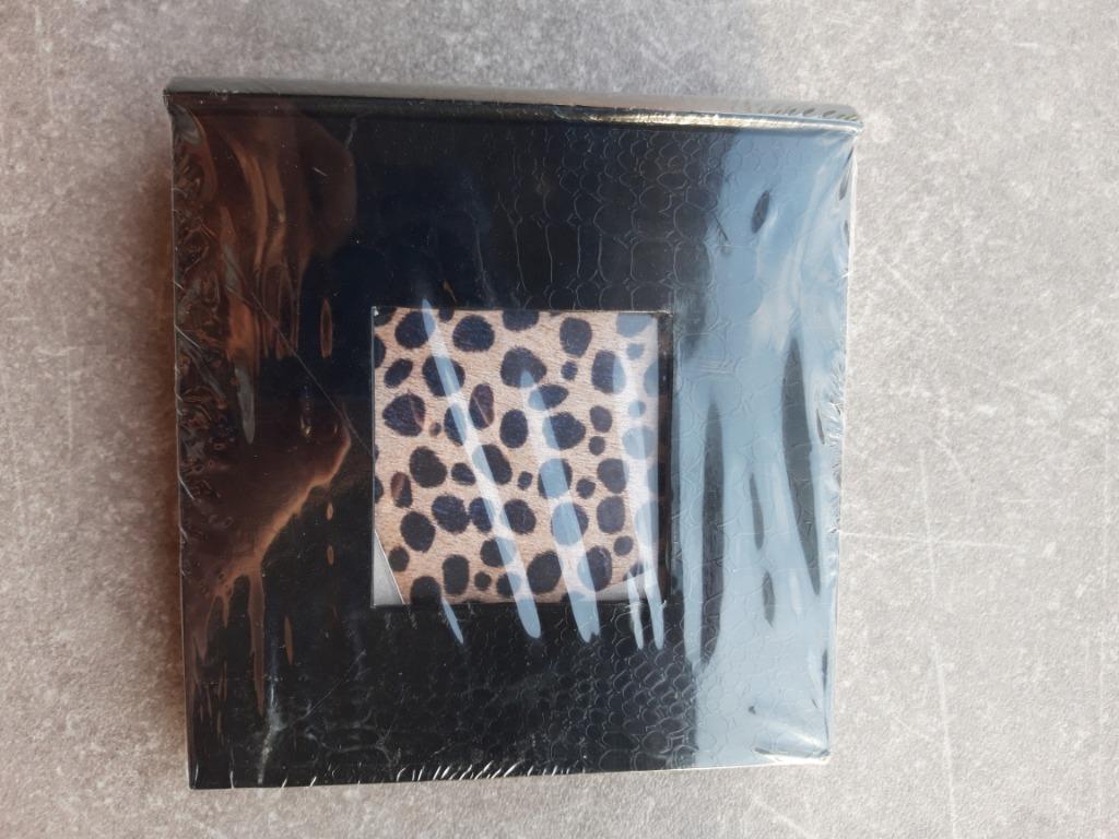 Foto album tijgerprint, Enlèvement, Neuf