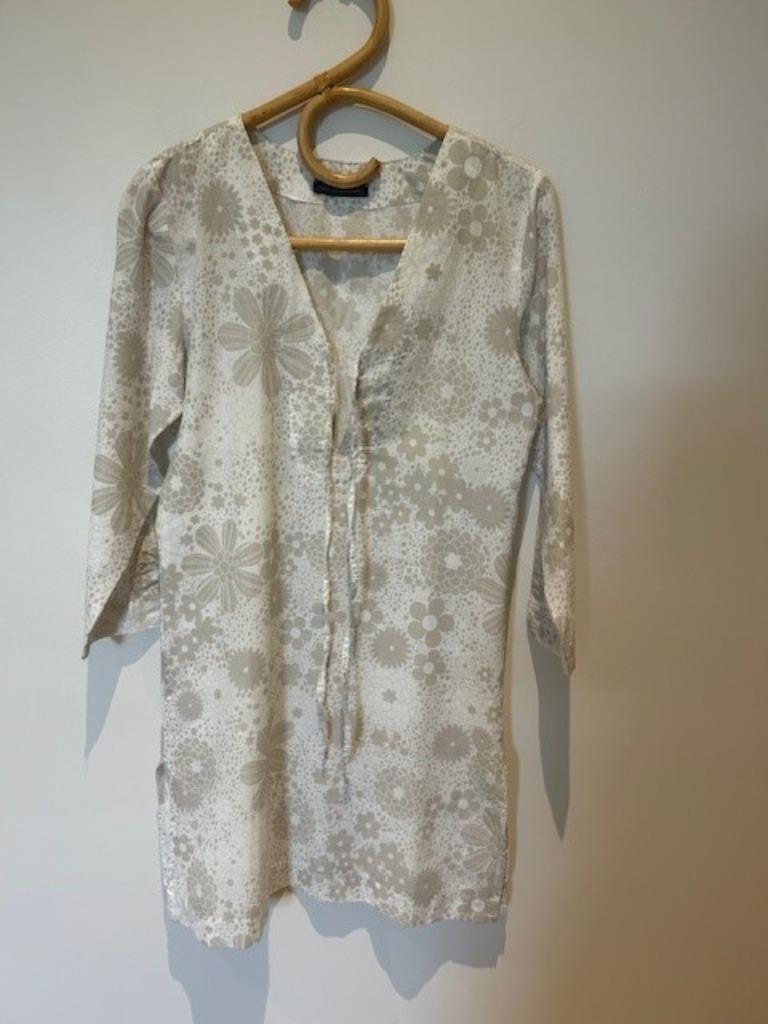 Jolie petite robe fleurie pour la plage, taille 36, CASSIS collection, Enlèvement ou Envoi, Taille 36 (S), Blanc