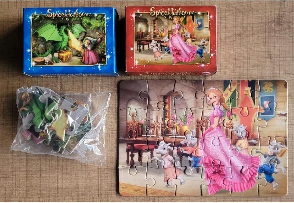 Efteling sprookjesboom: 2 mini-puzzels (24 st.), Ophalen of Verzenden, Zo goed als nieuw, Overige typen