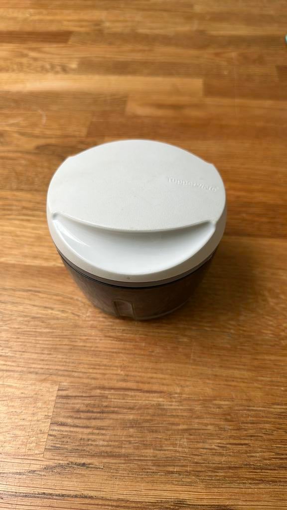Tupperware cutter, Ophalen, Gebruikt