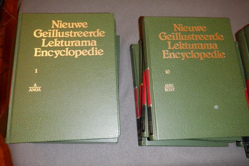 encyclopedie boeken 20 stuks van Lekturama, Complete serie, Ophalen of Verzenden, Zo goed als nieuw, Lekturama