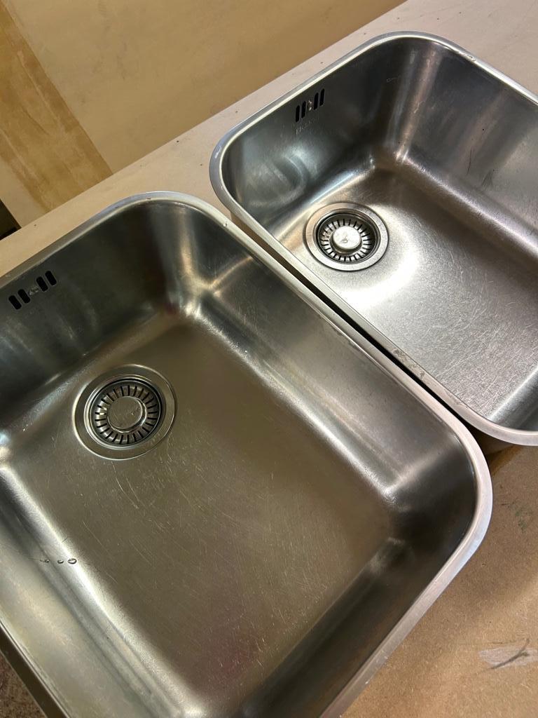 2 Eviers inox Franke à sous encastrer, Enlèvement, Utilisé, Autres couleurs