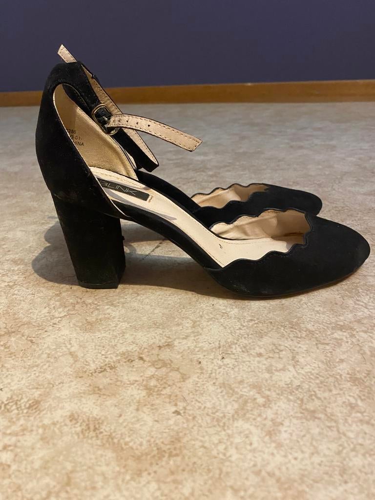 Sandales à talons noires pointure 39, Enlèvement, Comme neuf