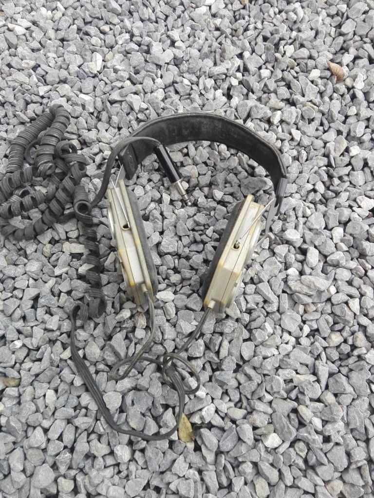 Casque Tandy Pro-22, Enlèvement ou Envoi, Utilisé, Intra-auriculaires (Earbuds)