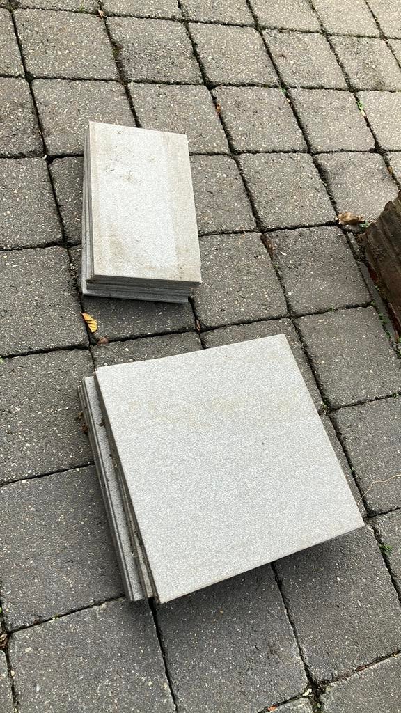 Gratis tegels, Enlèvement, Comme neuf