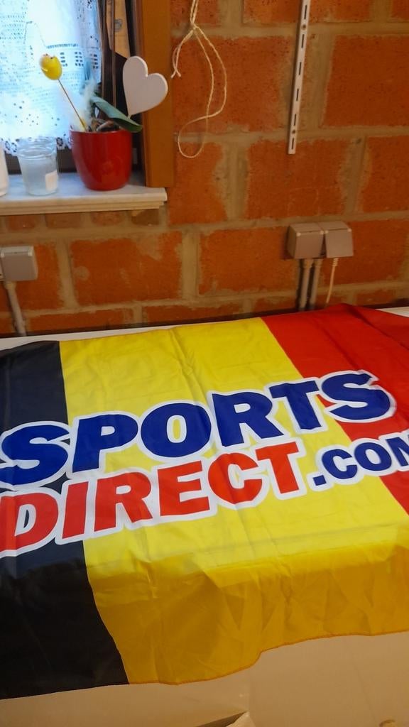 Drapeau belge, Ophalen of Verzenden, Zo goed als nieuw