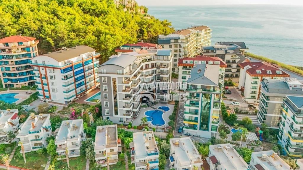 2+1 appartement aan de kust, op 50 m van het strand, Immo, Buitenland, Turkije, Appartement, Stad