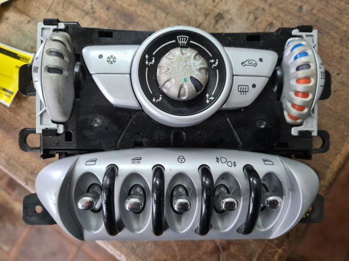 Panneau de commandes chauffage d'un Mini Cooper, Autos : Pièces & Accessoires, Tableau de bord & Interrupteurs, Mini, Utilisé