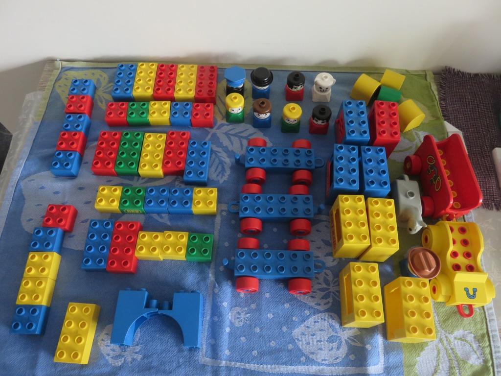 Grote legoblokken met mannetjes -- vintage -- Lego, Ophalen of Verzenden, Gebruikt, Losse stenen, Lego