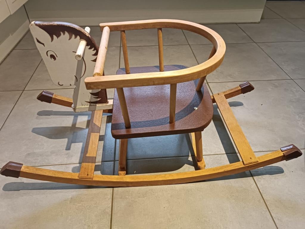 Cheval à bascule ancien en bois, âgé de 34 ans et toujours e, Enlèvement, Comme neuf