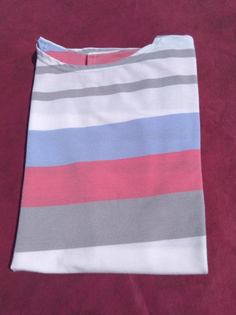 T-shirt à rayures taille XL avec pan arrondi, Vêtements | Hommes, T-shirts, Enlèvement ou Envoi, Autres couleurs, Taille 56/58 (XL)