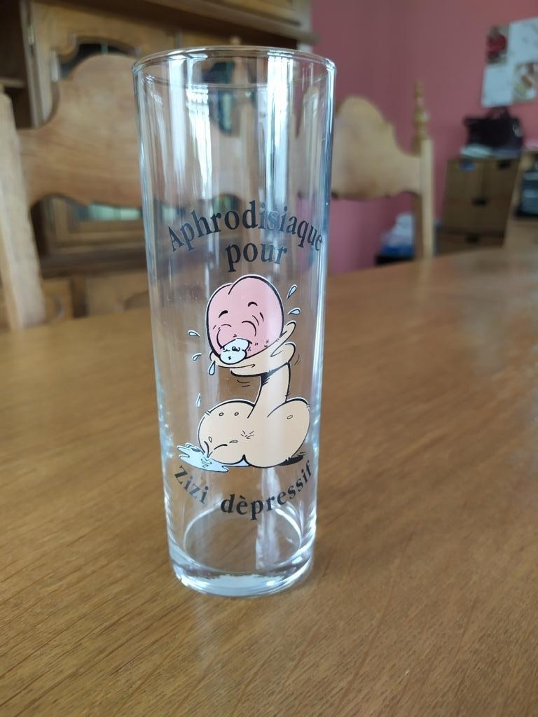 Verre humoristique - "Aphrodisiaque pour zizi dépressif", Enlèvement