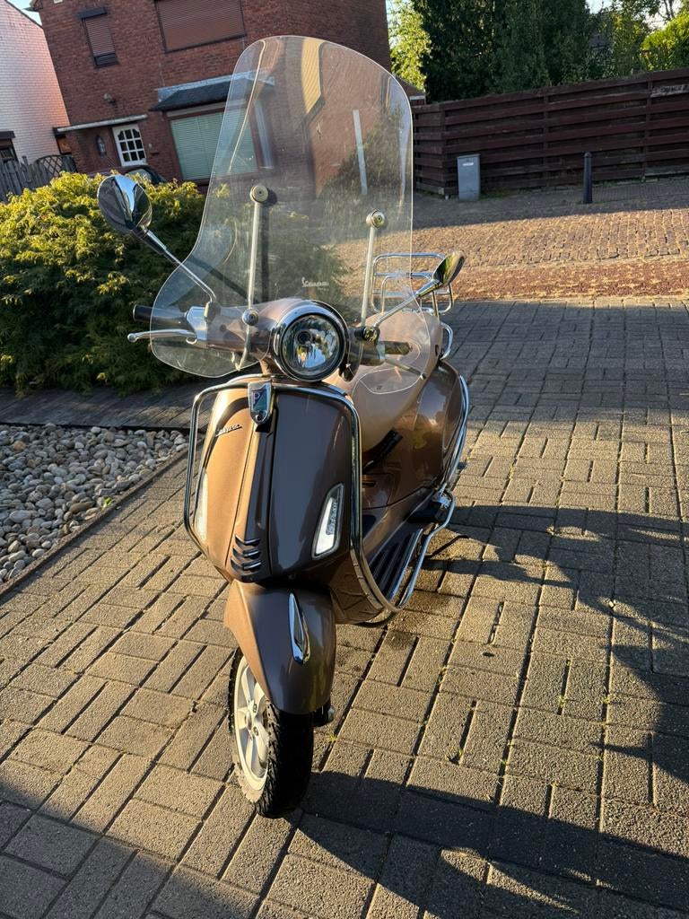 Vespa Primavera 4T 4V 50cc Marrone B klasse, Enlèvement, Comme neuf, Vespa