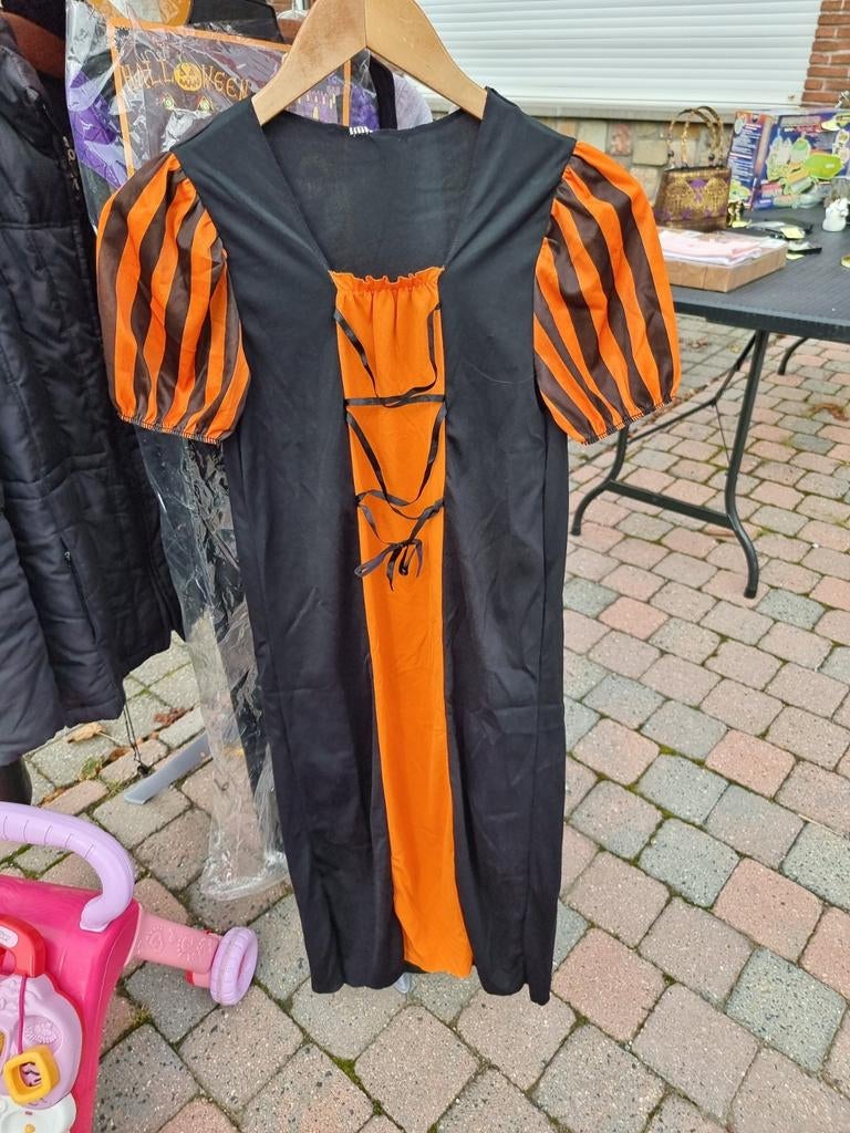 Halloween kleedjes, 11-14 , 160 cm, Ophalen of Verzenden, Zo goed als nieuw