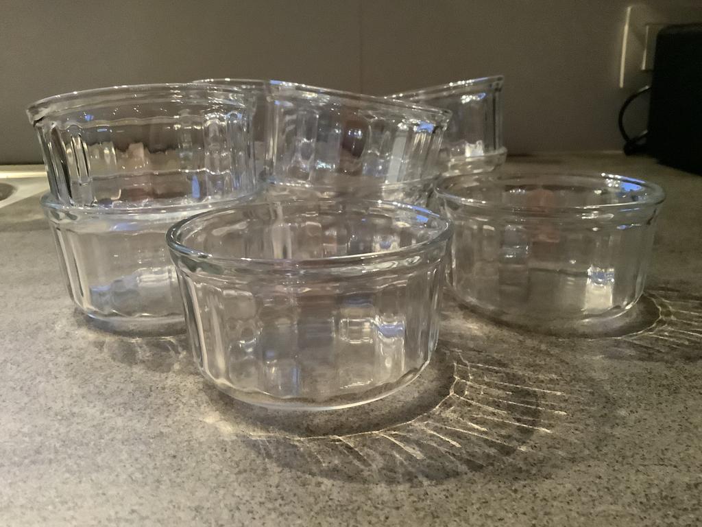 10 stuks dessertkommetje. Merk Arcuisine., Huis en Inrichting, Ophalen of Verzenden, Zo goed als nieuw