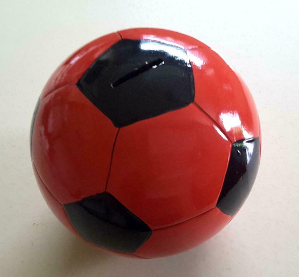 Spaarpot  voetbal  en/of varken, Ophalen, Steen, Aardewerk of Keramiek