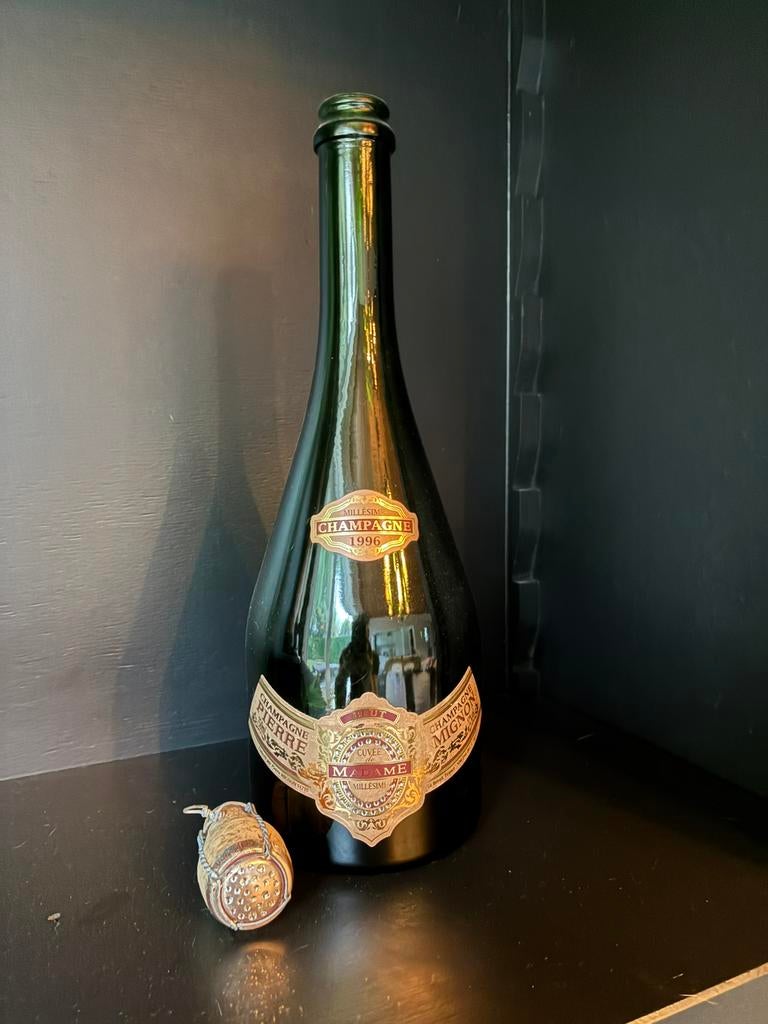 Originele champagnefles met muselet, Verzamelen, Ophalen, Zo goed als nieuw, Champagne