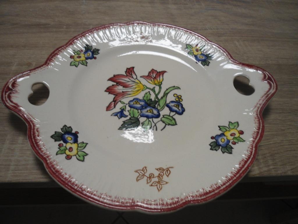 LONGWY taart- of koekjesschotel. Uitstekende staat, als nieu, Antiek en Kunst, Ophalen of Verzenden