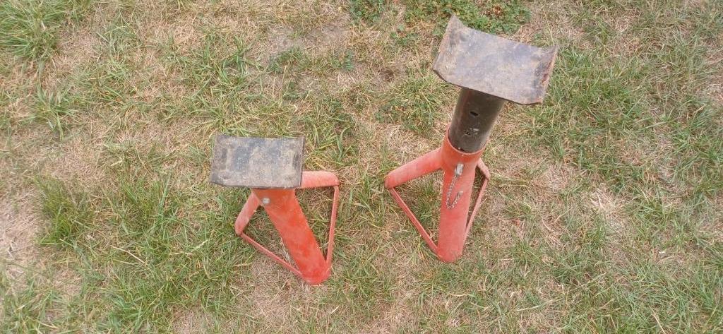 Asstandaard Set van 2 stuks, Ophalen, Gebruikt