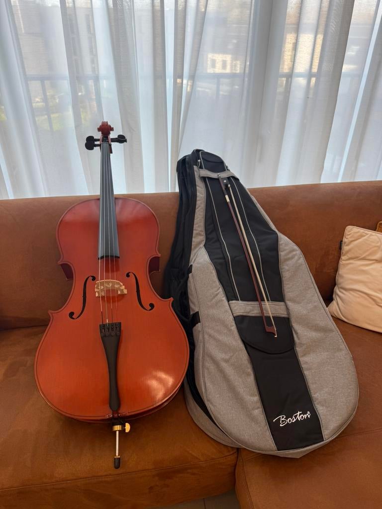 Cello 3/4, Ophalen, Zo goed als nieuw