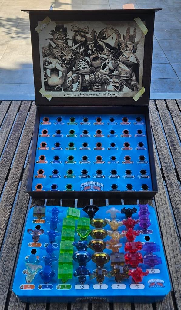 Skylanders Trap Team Box - Opbergkist + 43 Traps, Enlèvement ou Envoi, Comme neuf