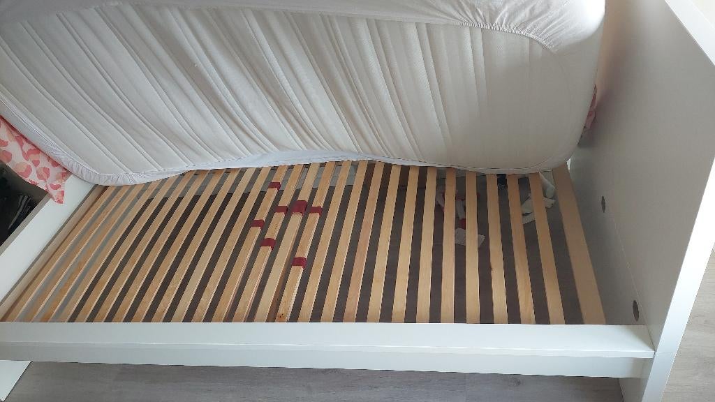 bed, Ophalen, 85 tot 100 cm, Zo goed als nieuw, Lattenbodem