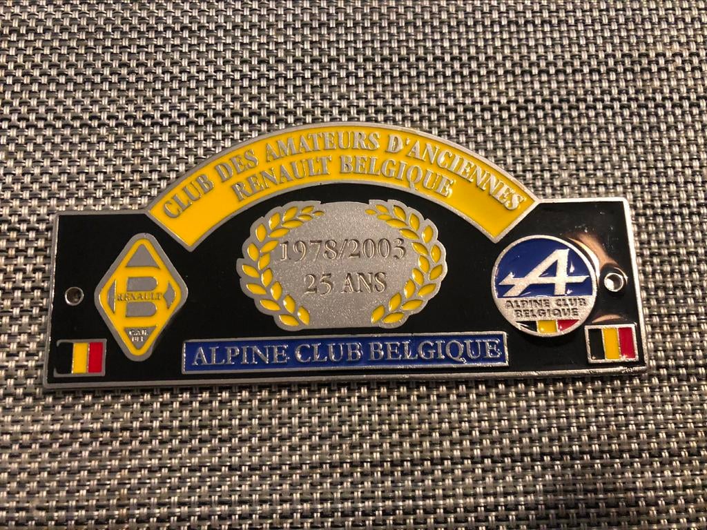 plaque emblème insigne Renault alpine club, Ophalen, Nieuw, Renault