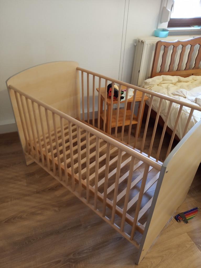 Kinderbedje, Kinderen en Baby's, Kinderkamer | Bedden, Ophalen, Zo goed als nieuw, Matras