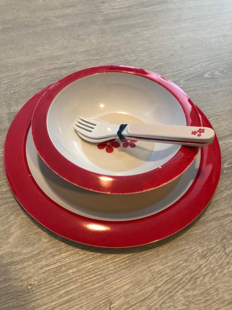 Set de salle à manger : assiette, bol, cuillère et fourchett, Enlèvement, Utilisé, Autres types