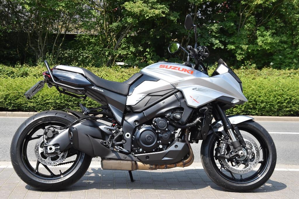 SUZUKI - KATANA - ALS NIEUW !!!!, Motoren, 4 cilinders, Motorrijbewijs A, Bedrijf, Meer dan 35 kW