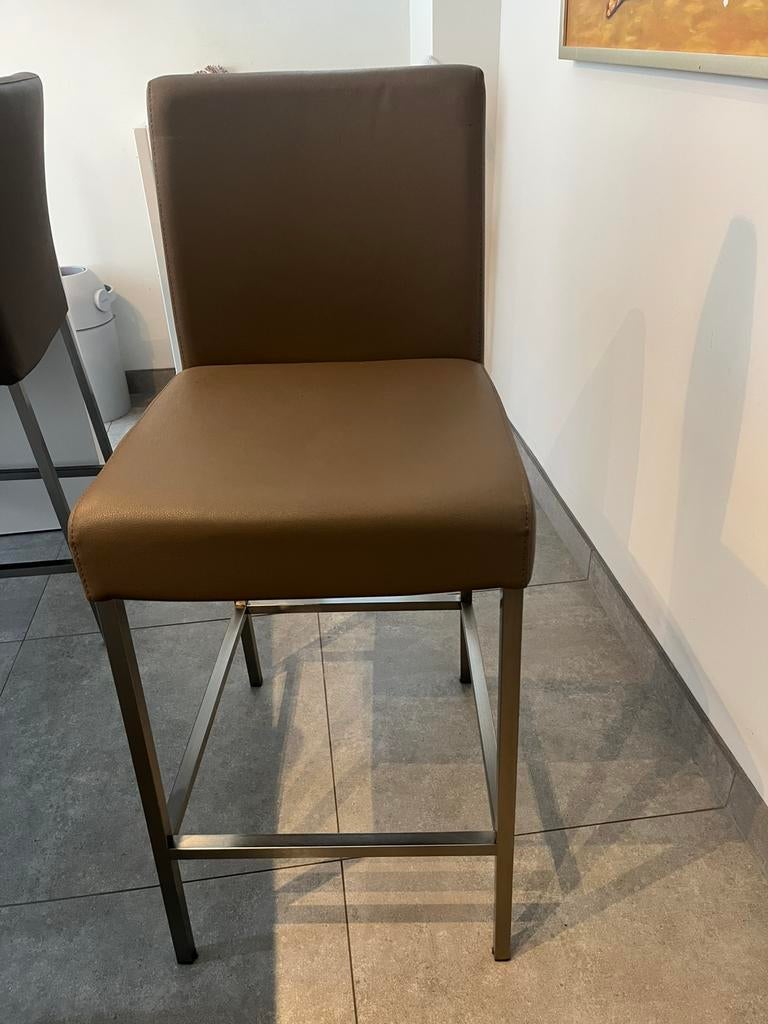 4 x barstoelen in perfecte staat, Huis en Inrichting, Barkrukken, 4 krukken, Ophalen, Zo goed als nieuw, 90 cm of meer