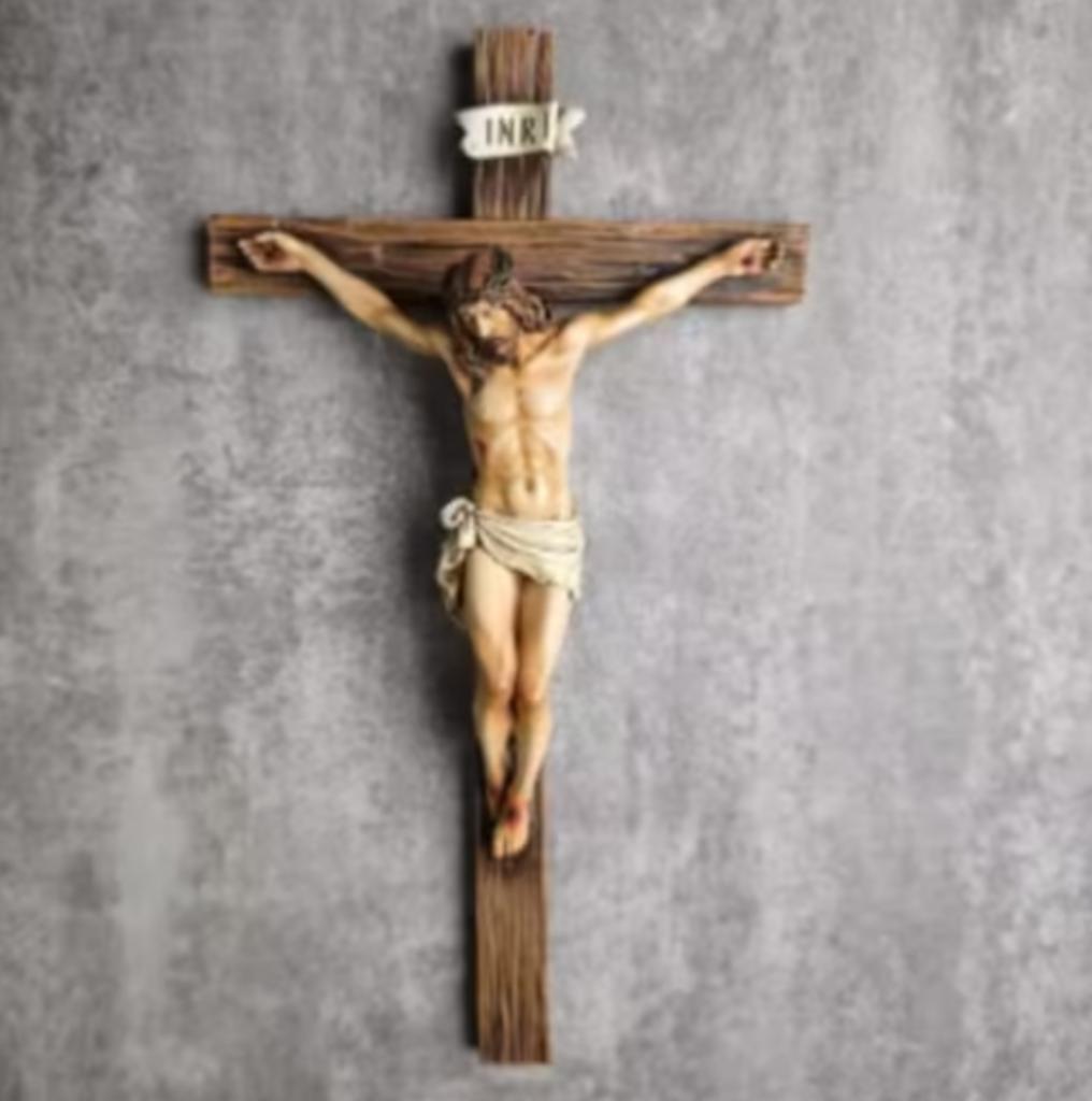 Belle statue en forme de croix avec Jésus sur le mur 24,5 cm