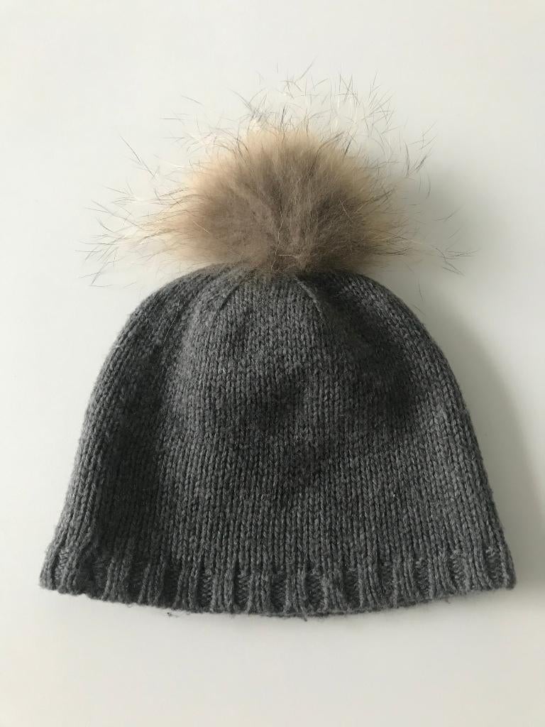 Grijze wollen muts van RIVER WOODS maat M, Kleding | Dames, Mutsen, Sjaals en Handschoenen, Maat 38/40 (M), River Woods, Ophalen of Verzenden