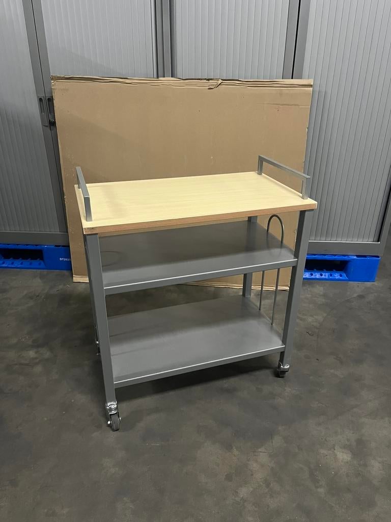 Serveerwagen of trolley,  privé- kantoor- of horecagebruik., Huis en Inrichting, Tafels | Bijzettafels, Ophalen, Metaal of Aluminium