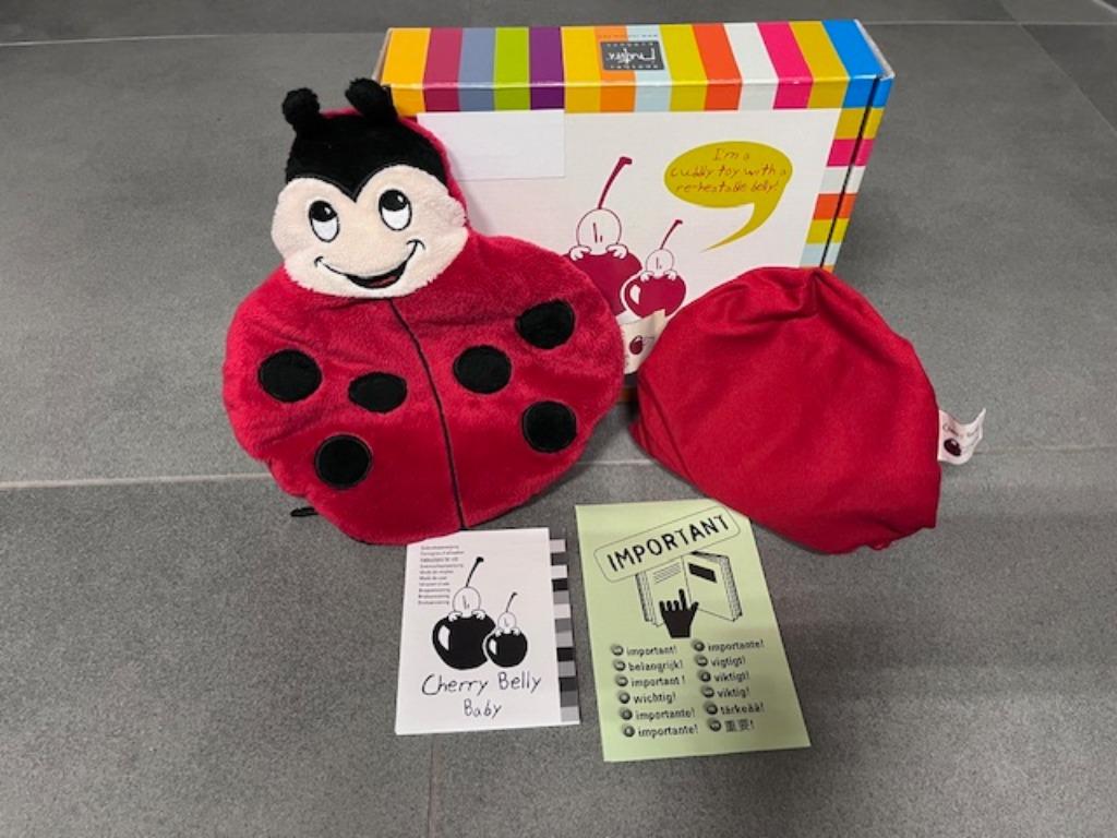 Cherry Belly Baby Knuffel - Lijnzaadkussen, Ophalen of Verzenden, Zo goed als nieuw, Overige typen