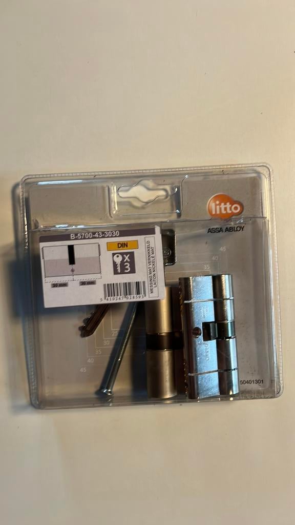 Cilindre - Litto, Ophalen of Verzenden, Zo goed als nieuw, Slot