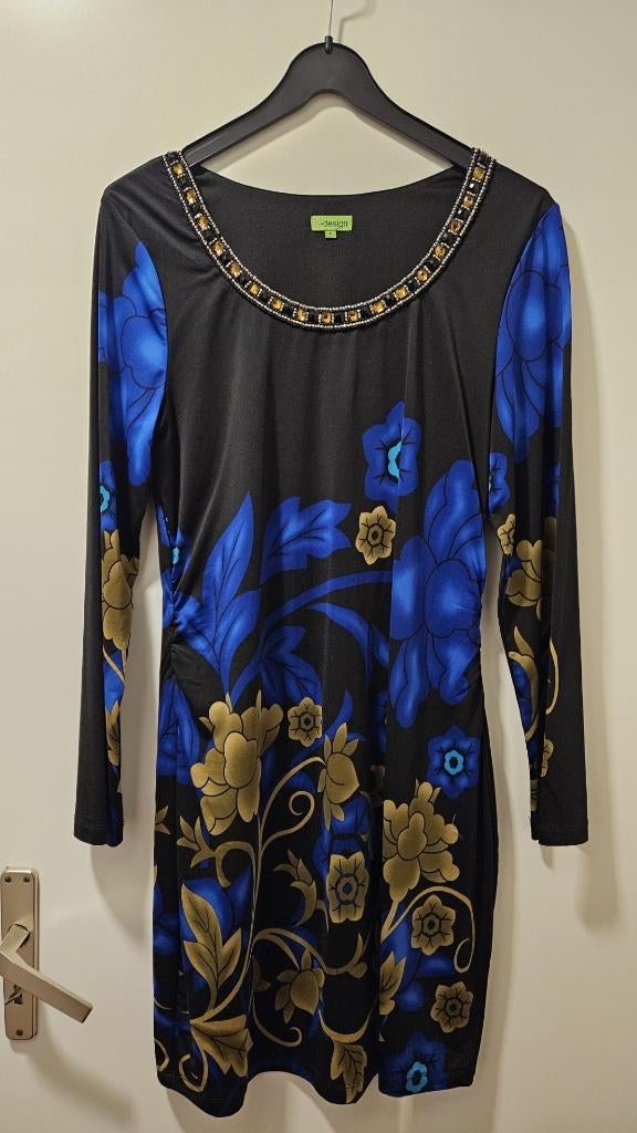 Chique kleedjes K-DESIGN, Enlèvement ou Envoi, Autres couleurs, Comme neuf, Longueur genou