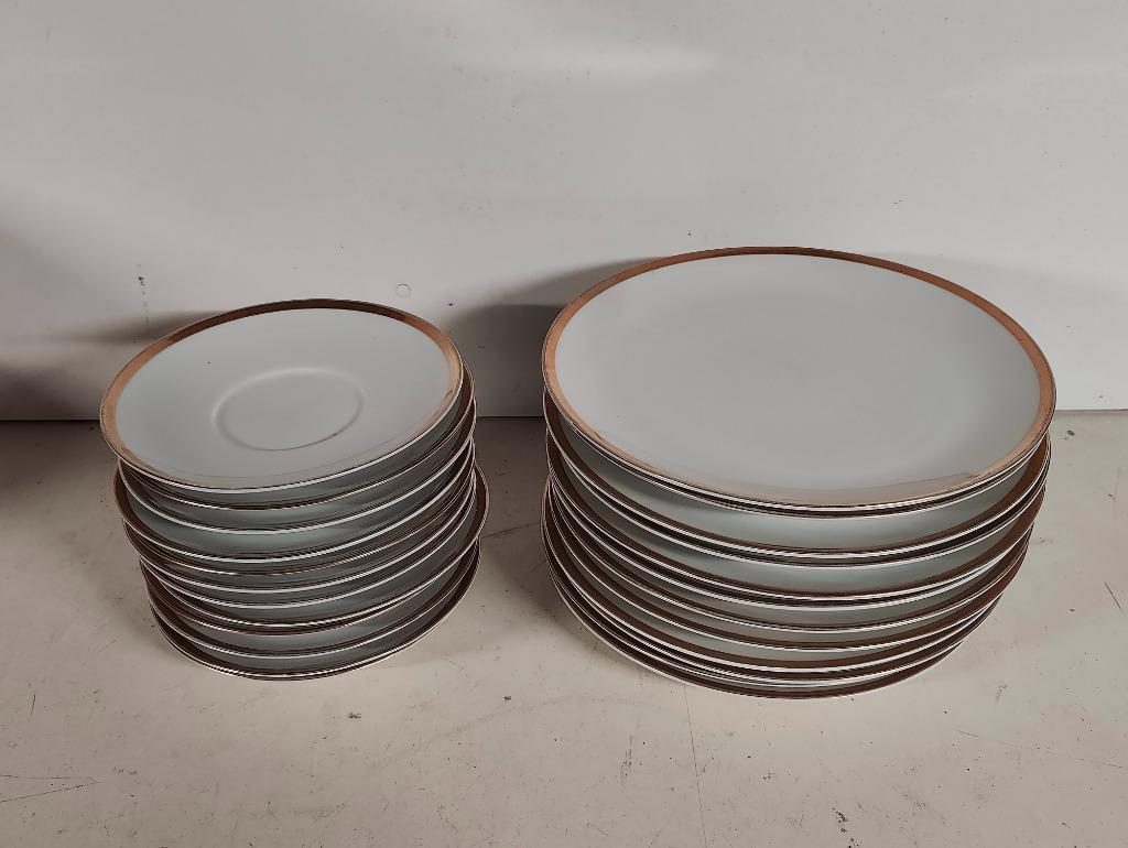 Servies Thomas Germany - 10 ondertassen + 12 dessertborjes, Huis en Inrichting, Ophalen of Verzenden, Zo goed als nieuw