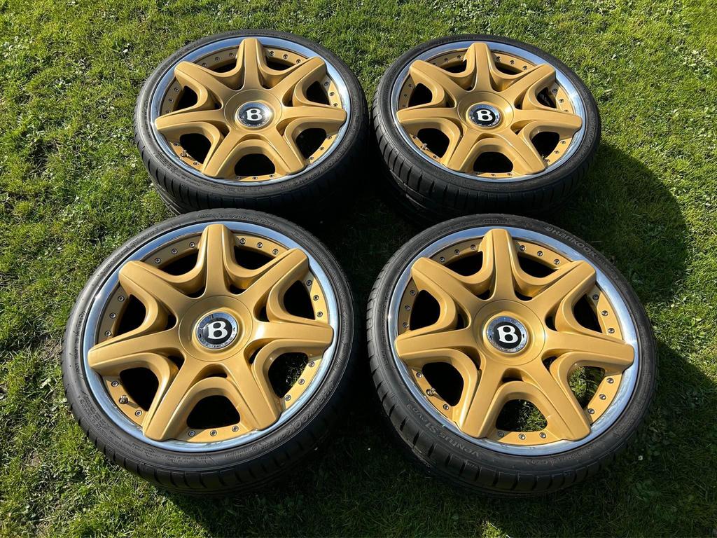 Bentley mulliner, Auto-onderdelen, Banden en Velgen, Ophalen, 20 inch, Band(en)