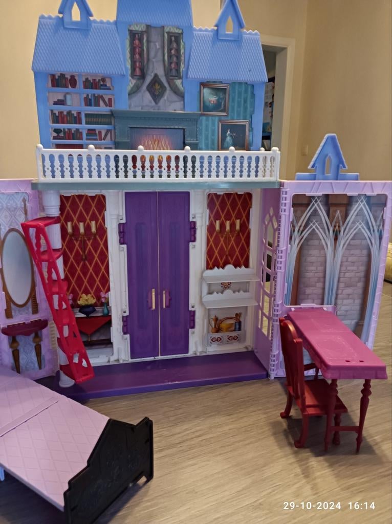 Prinsessen kasteel, Kinderen en Baby's, Speelgoed | Poppenhuizen, Ophalen, Zo goed als nieuw, Poppenhuis