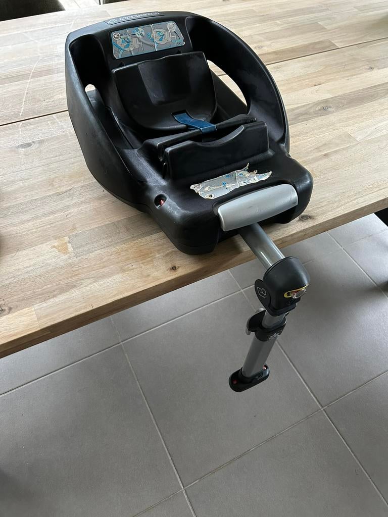 Maxi-Cosi EasyFix base, Kinderen en Baby's, Autostoeltjes, Zo goed als nieuw, Maxi-Cosi, Autogordel, Ophalen