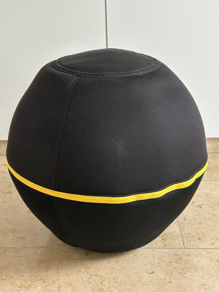Zitbal - ergonomisch - technogym - zwart - diameter 55 cm, Ophalen, Zo goed als nieuw