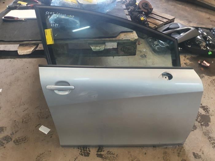 Portière 4portes avant droite d'un Seat Leon (LS7Y), -, 3 mois de garantie, Utilisé, Porte