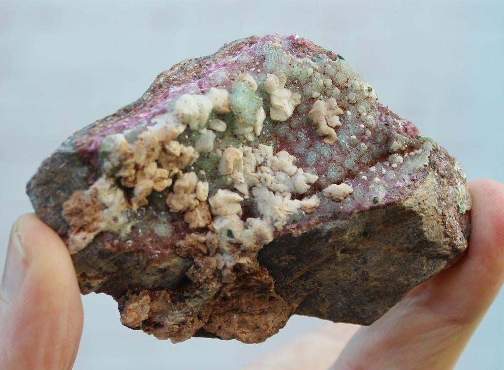 cobalto dolomiet, kwarts, chrysocolla en calciet uit CONGO, Ophalen of Verzenden, Mineraal