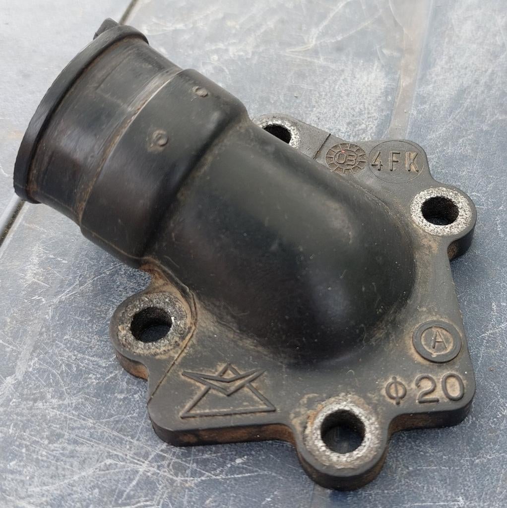 Pipe d'admission d'origine Yamaha Aerox / MBK Nitro, Enlèvement ou Envoi, Utilisé, Autres types, Yamaha
